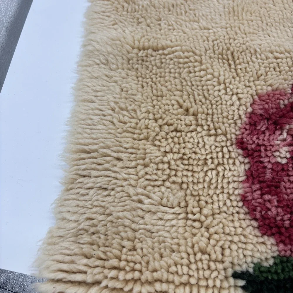 Vintage Latch Hook Red Cream Color Rug‎ With Floral Design
